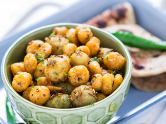 Tasty Aloo Makhana